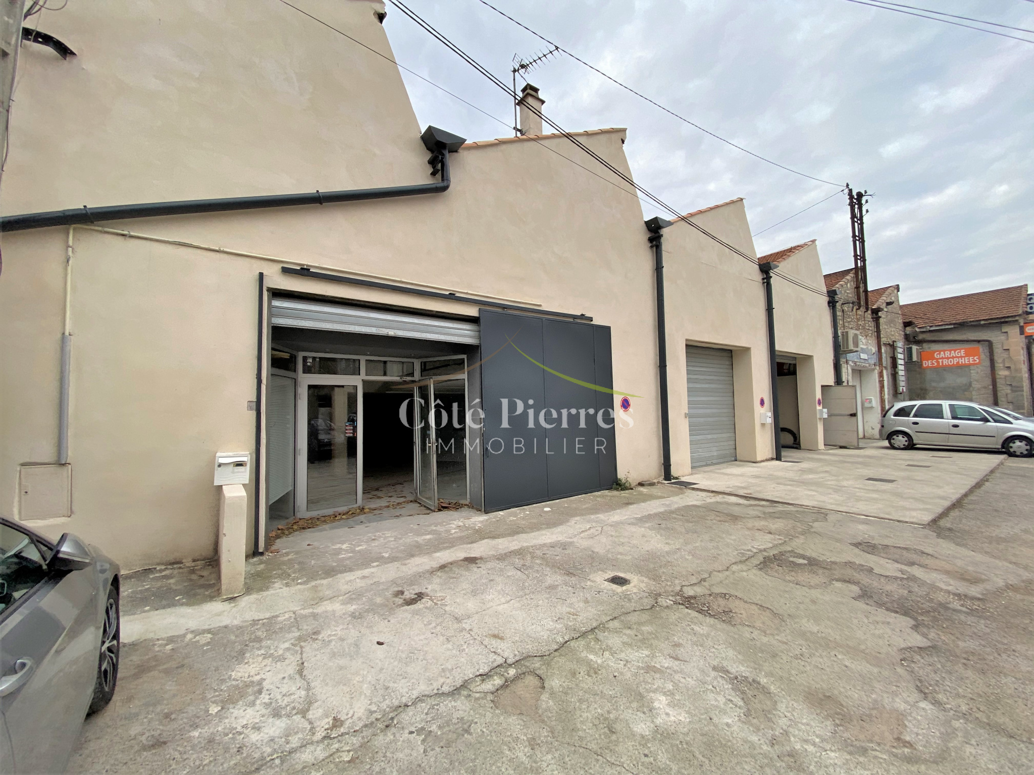 vente-hangar-secteur-mar-chal-juin-c-t-pierres-immobilier