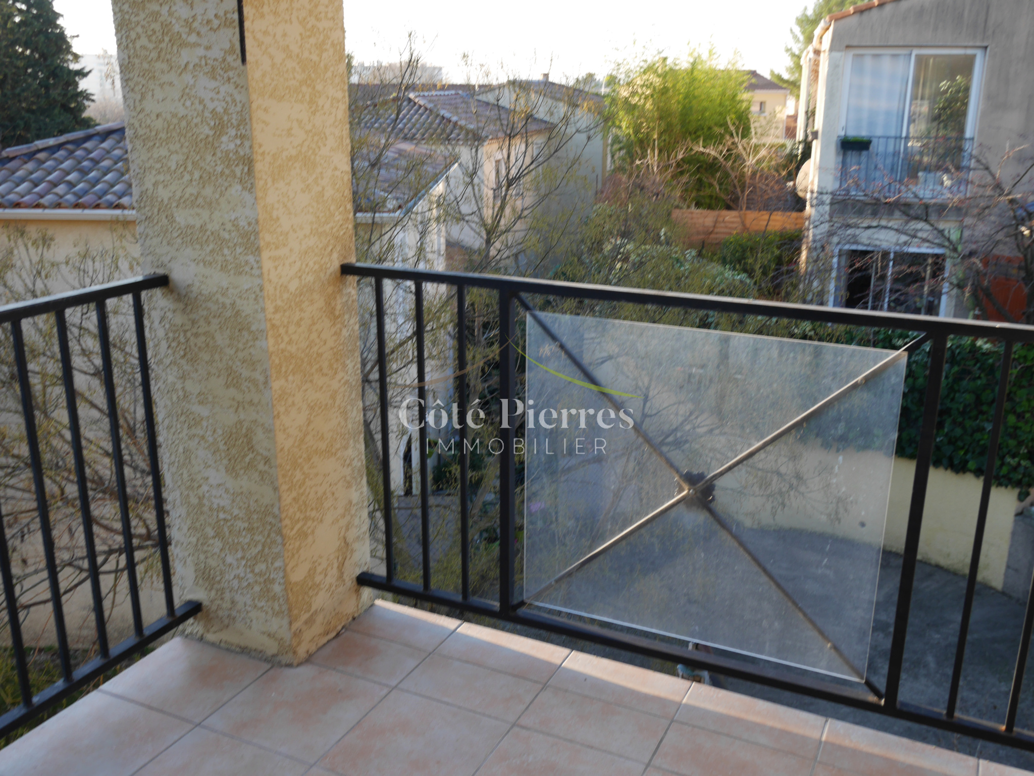 Vente N mes Serre Paradis P2 Terrasse C t Pierres Immobilier vente-n-mes-serre-paradis-p2-terrasse-c-t-pierres-immobilier